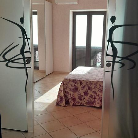 Anna'S Apartment - Milazzo Exterior foto